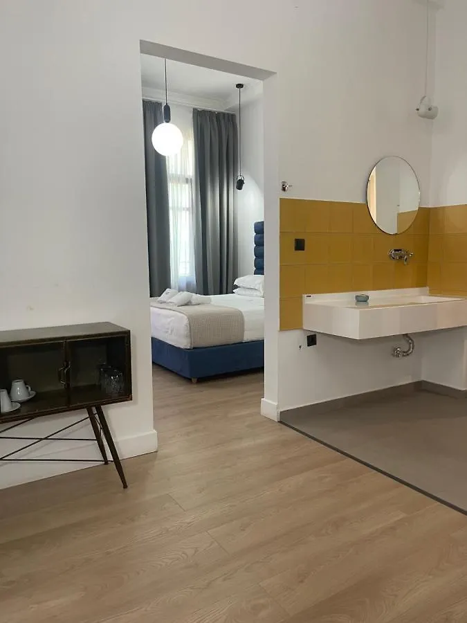 The Maroon Bottle Luxury Suites Θεσσαλονίκη Ελλάδα