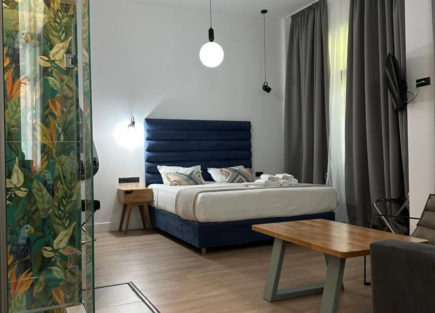 The Maroon Bottle Luxury Suites Θεσσαλονίκη 4*,  Ελλάδα